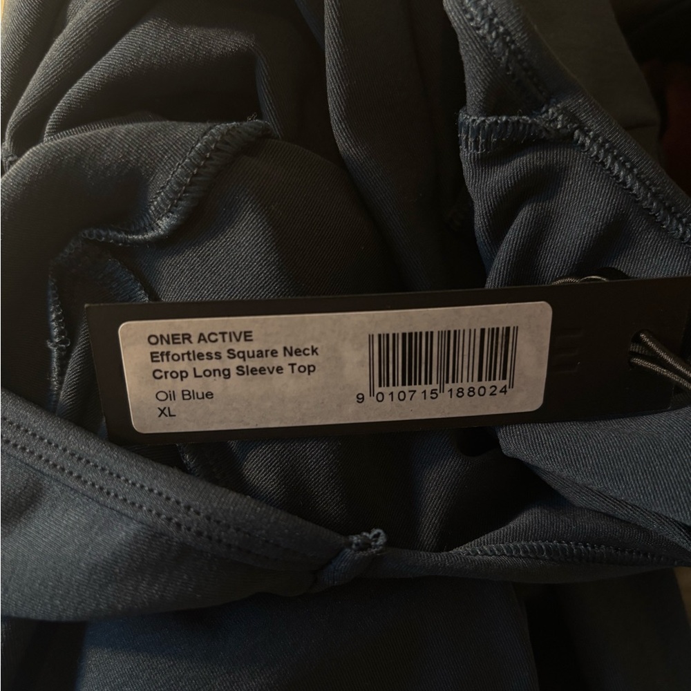 NWT Oner Active Effortless Square Neck Crop Long Sleeve Top Oil Blue - Picture 6 of 6